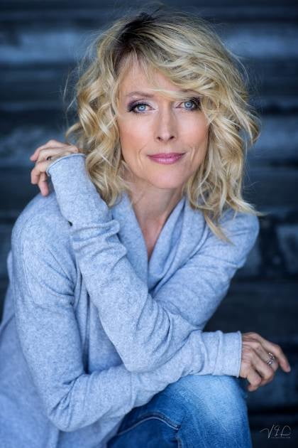 Varios modelos de best-ager impresionantemente sexy
 #104186099