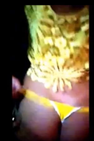 DUAS PUTINHAS #91797714