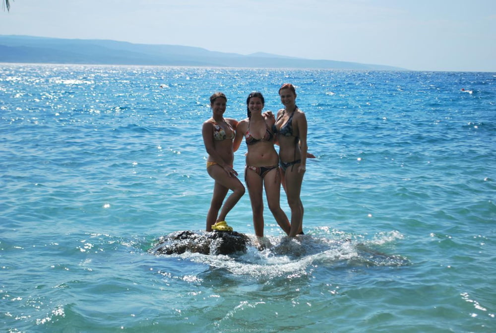 Novias en el mar
 #93753078