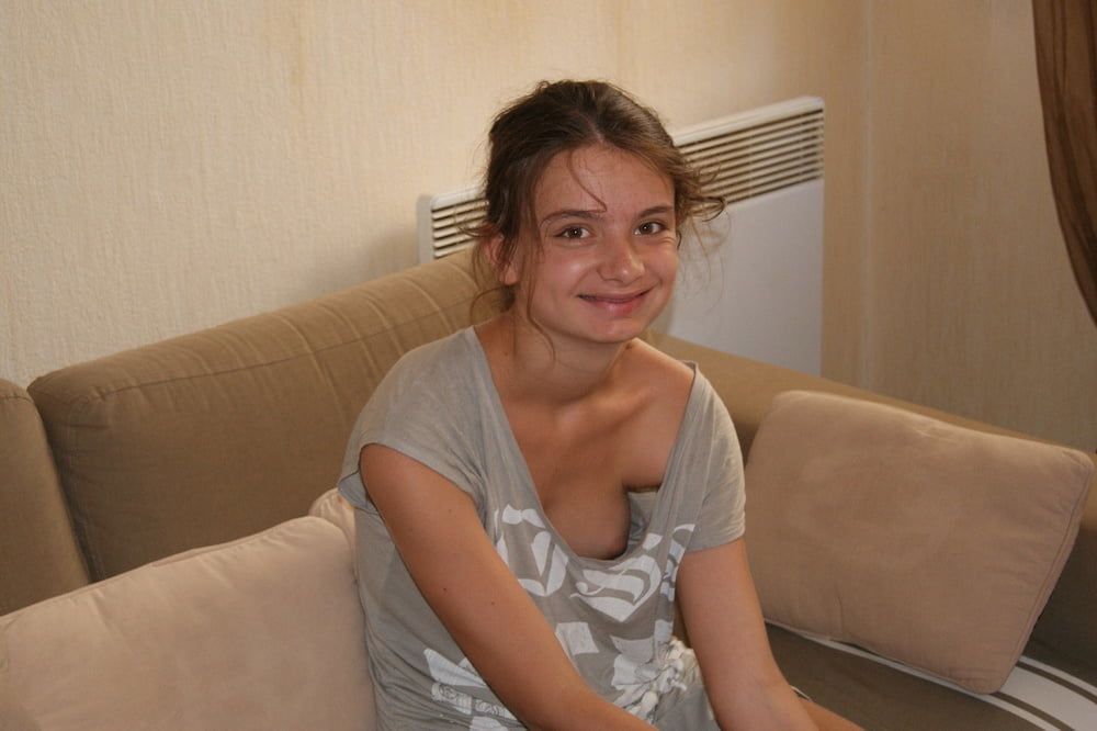 nylonfootlover77 down blouse gallery #94531377