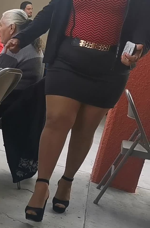 Tía en pantimedias
 #97700581