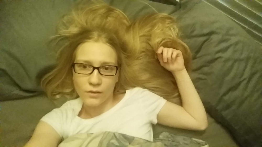 Katie having fun with a bbc
 #91501005