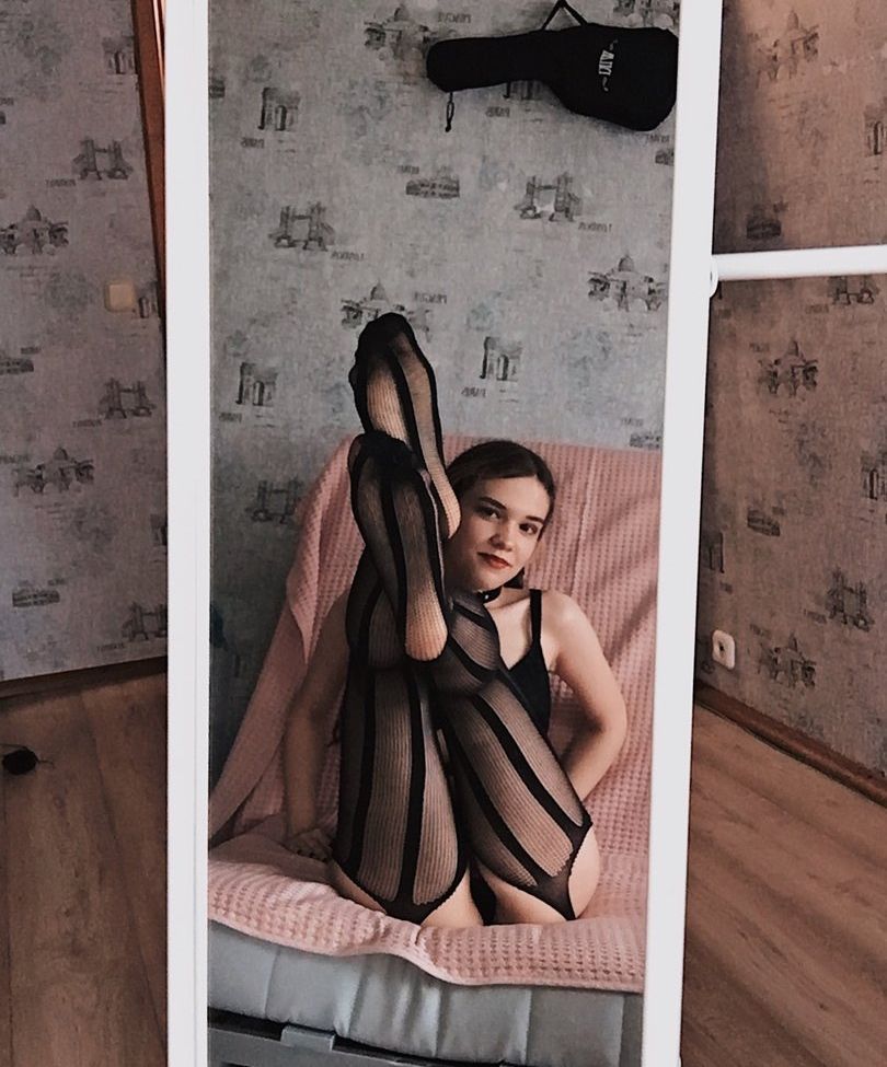 Lazypurpleleaf desnuda #109237084