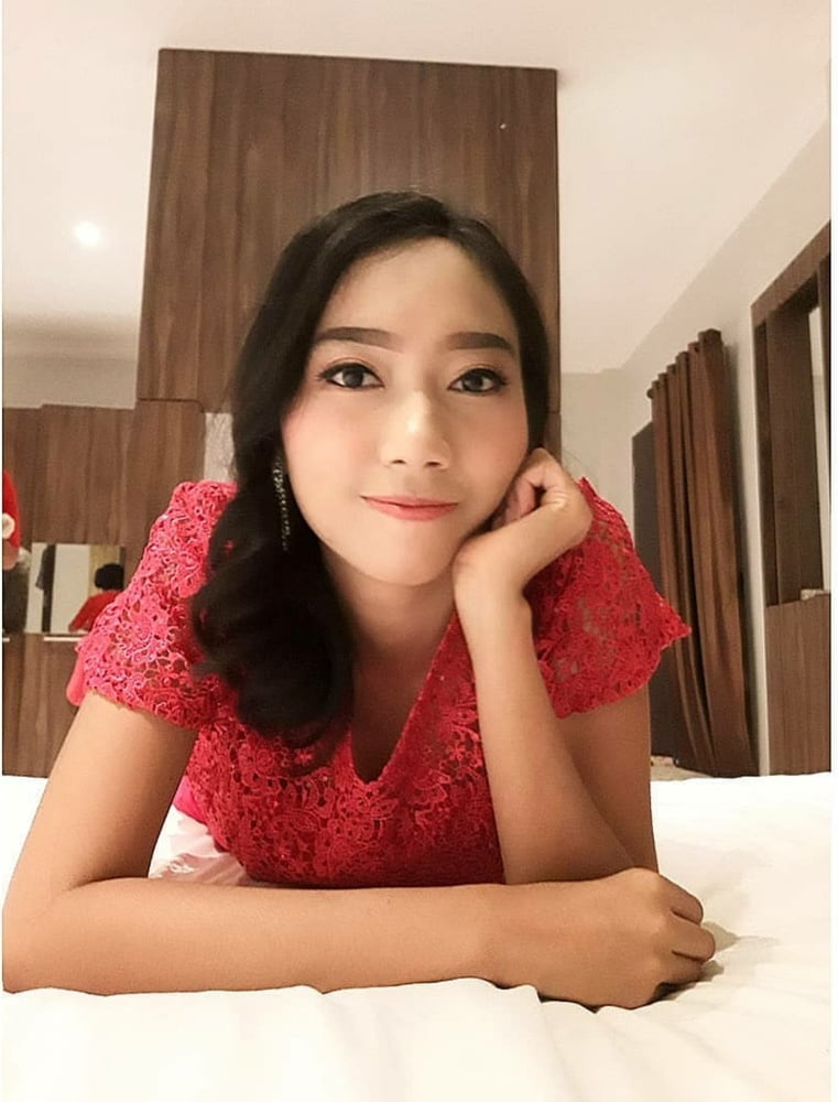 美しい女性
 #103697727