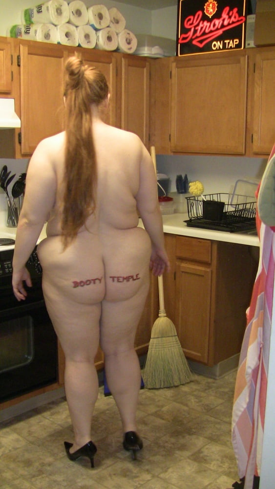 Hoodyman SSBBW 329 . Fat pig slave Kate . #94010701