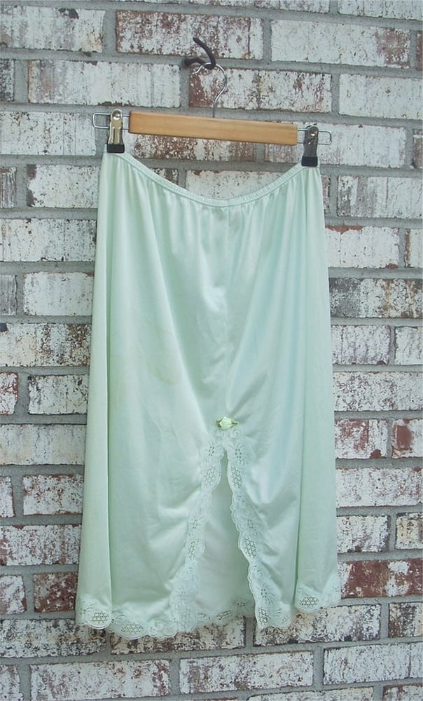 Sexy slips lingerie en dentelle culottes soyeuses bas et plus
 #101031756