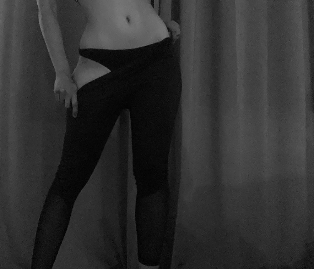 Sexy Sportkleidung
 #94068519