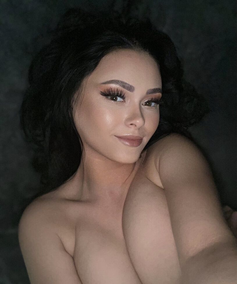 Michelleyroo desnuda #109042918