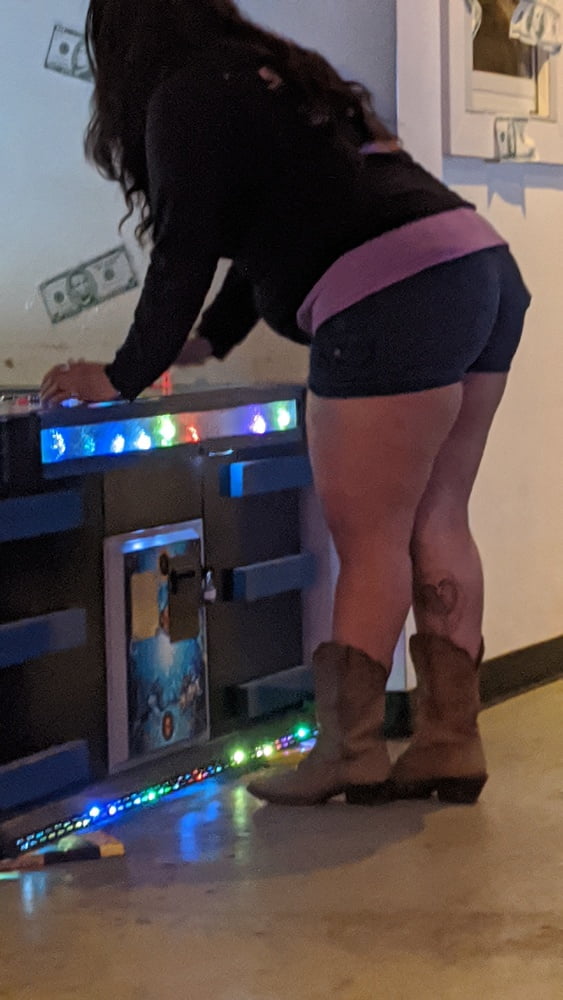 Big booty big legs Slut #102558408