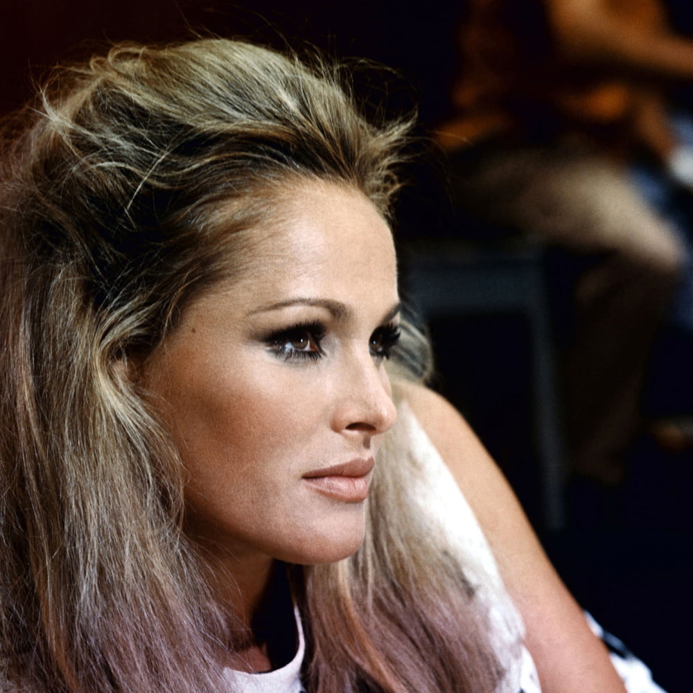 Ursula Andress #101740052