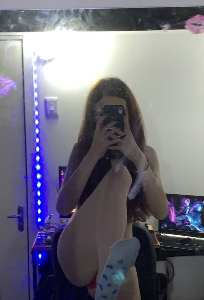 Mandyeou desnuda #109866299