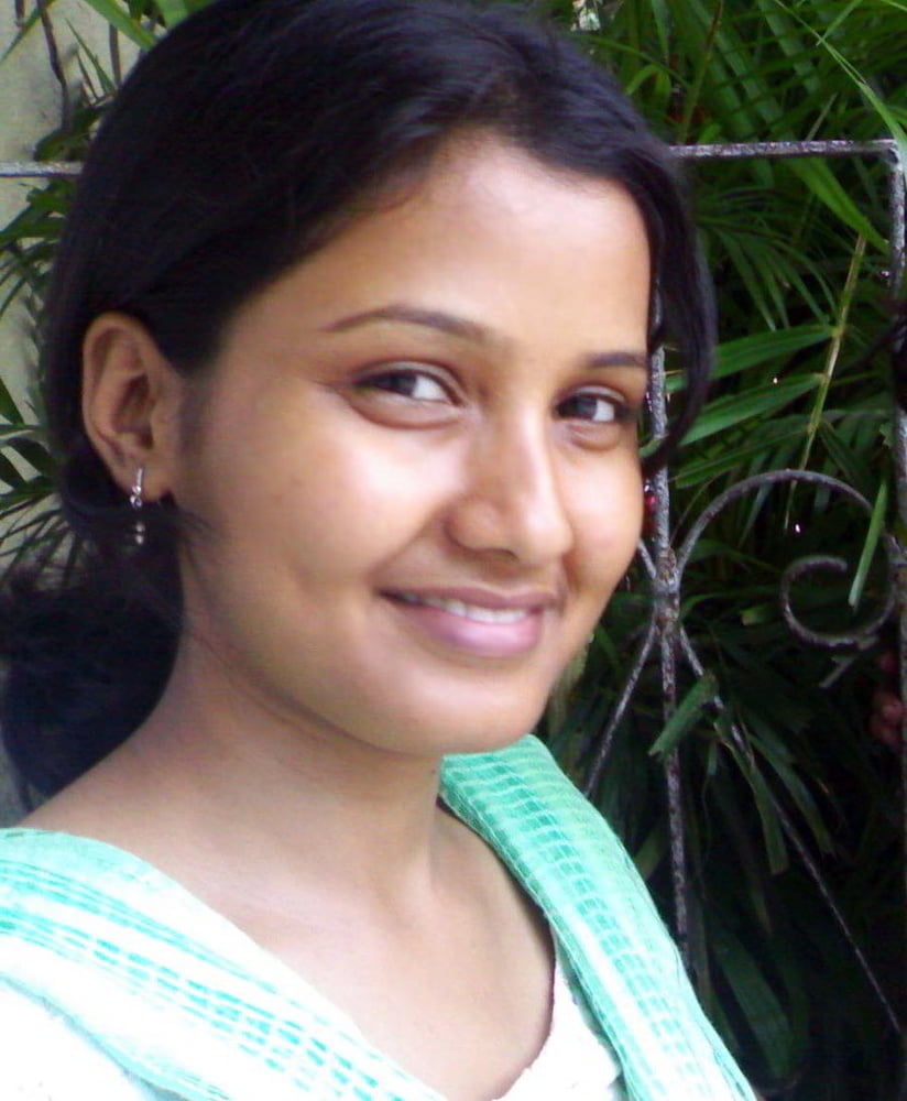 Sri lankan girl #95148250