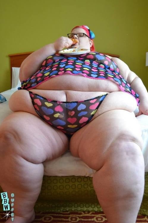 Big girls bigger panties big satin dreaming #92408368