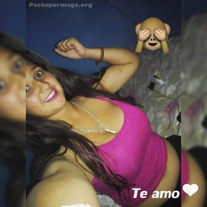 Chica hermosa, mega tetas
 #98988069