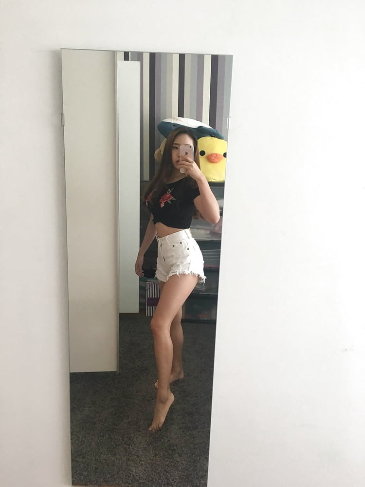 Chica asiática
 #103155502