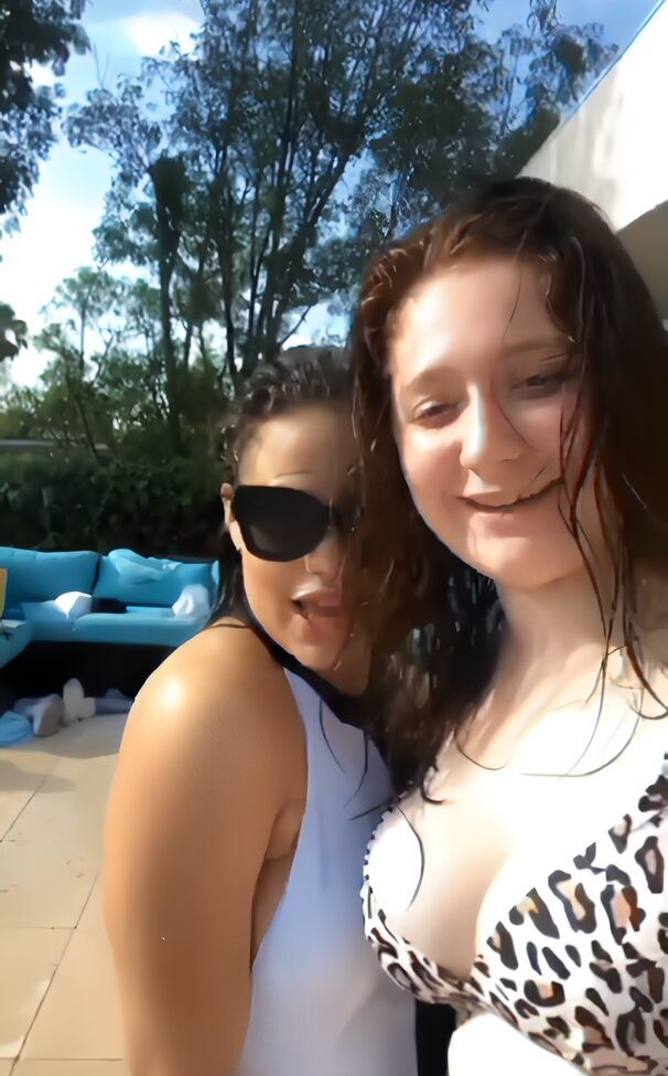 Emma Kenney nackt #109350541