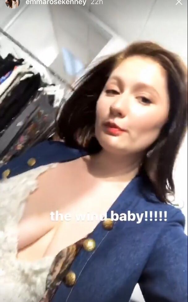 Emma Kenney nackt #109350608
