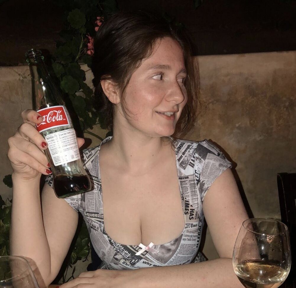 Emma Kenney nackt #109350629