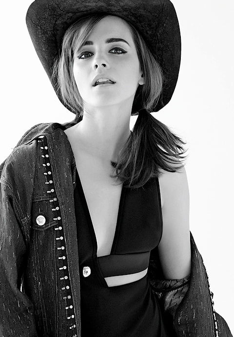 Emma Watson, Anne Hathaway #90127810