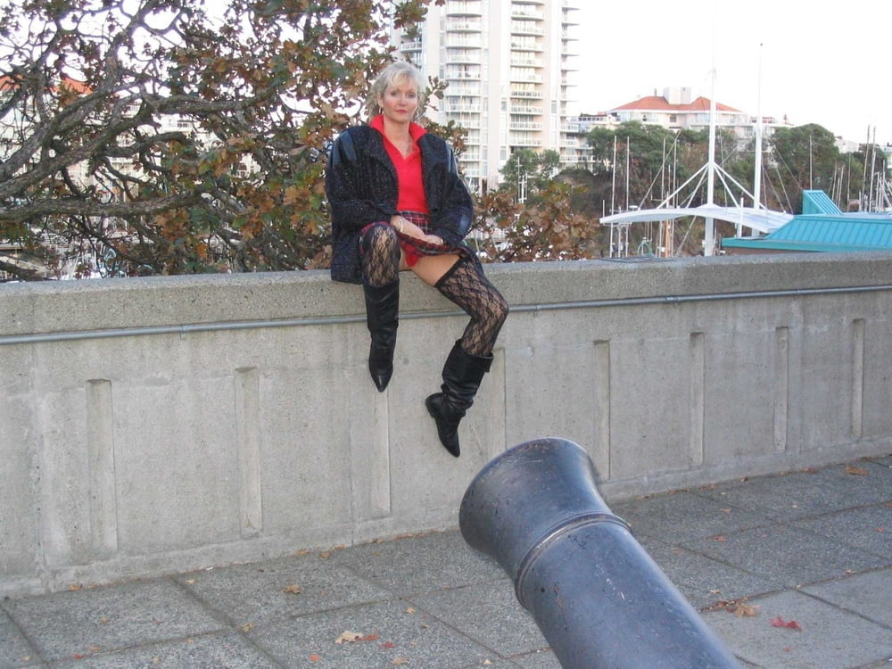 Hot wivers vol. 319
 #95442389