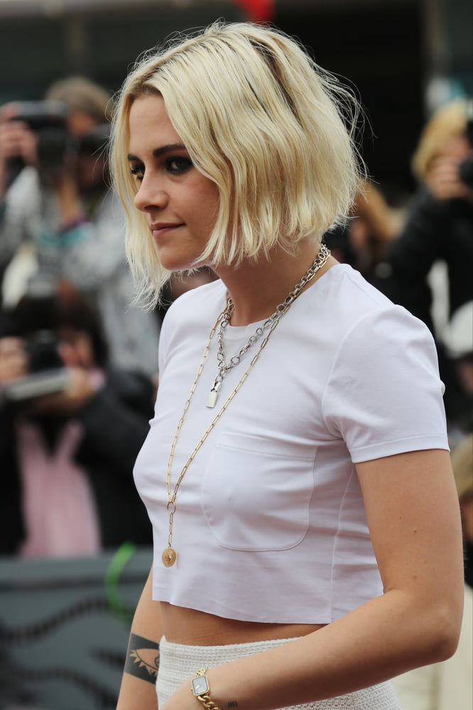 Kristen stewart
 #105909236