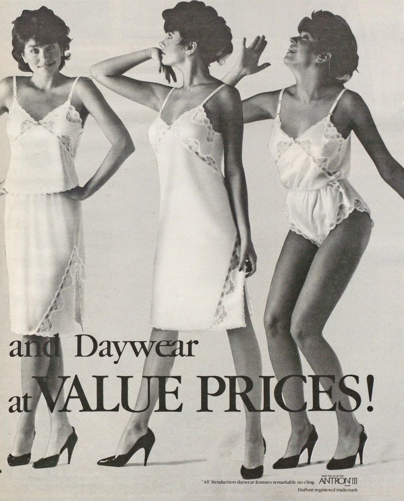 Cataloghi di lingerie vintage, principalmente anni 80
 #90292529