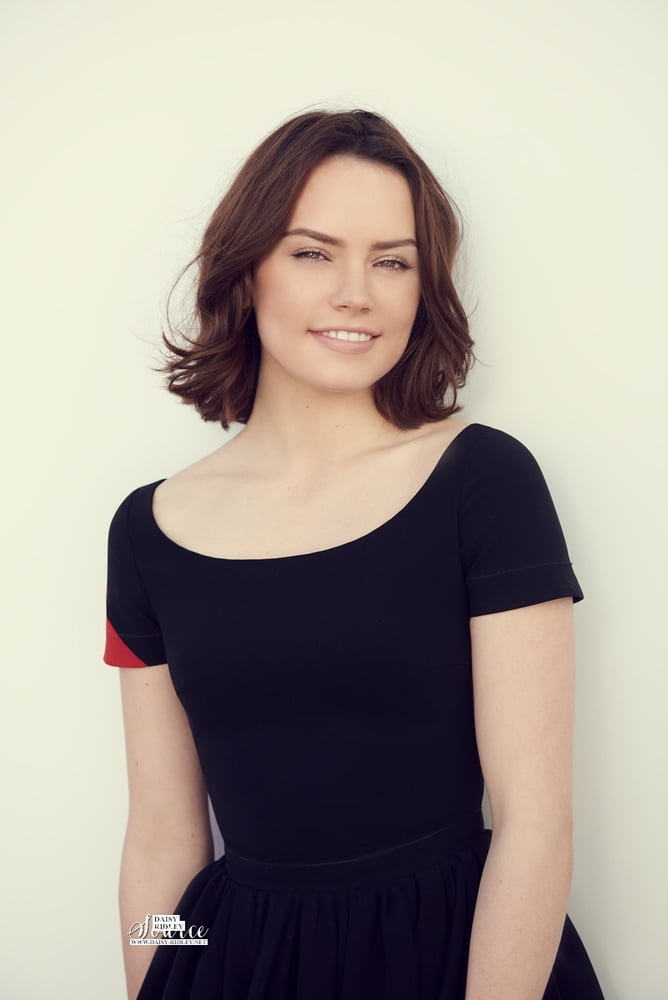 Daisy ridley
 #106576913