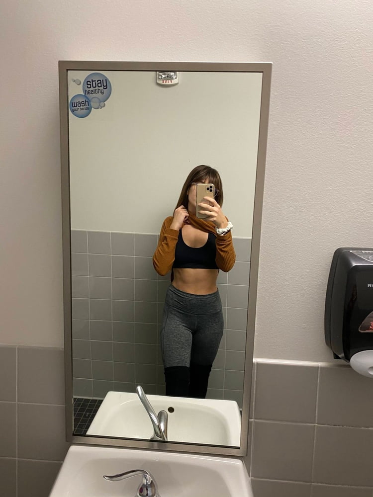 Reddit
 #91681167