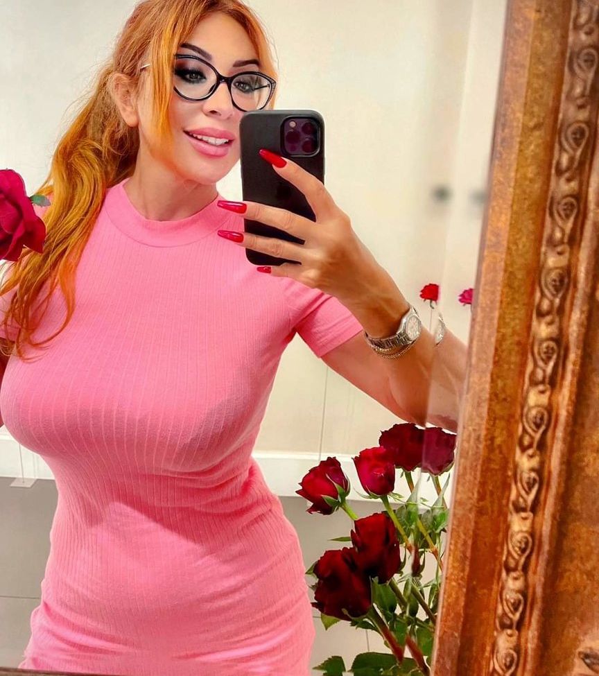 Sonia Grey desnuda #108374114