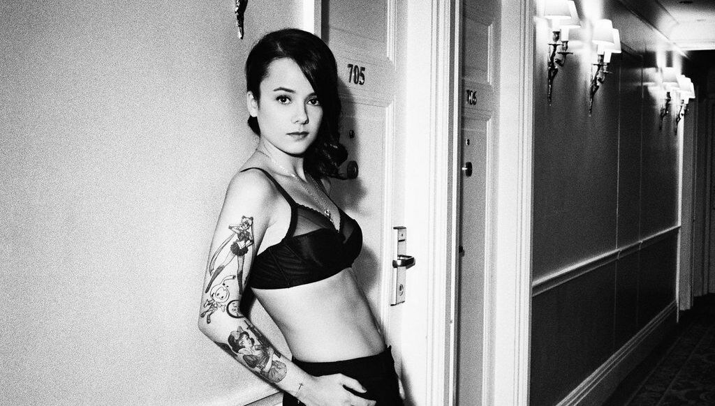 Alizee nude #109154122