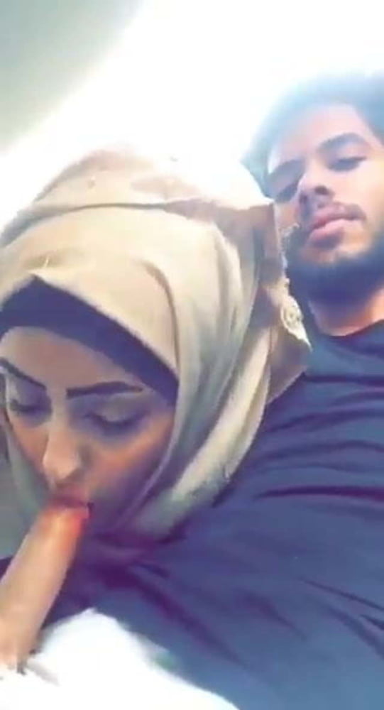 Hijab blowjob
 #90217756