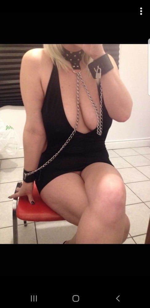 44yo kanadischen sub-slut Frau auf den Knien zeigt ihre Löcher
 #90088890