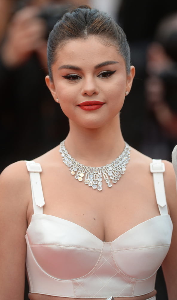 淫らな女たち
 #92472968