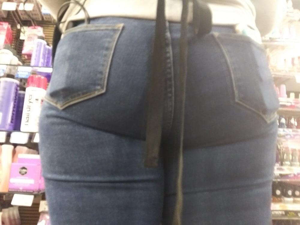 Milf culo booty jeans
 #97836869