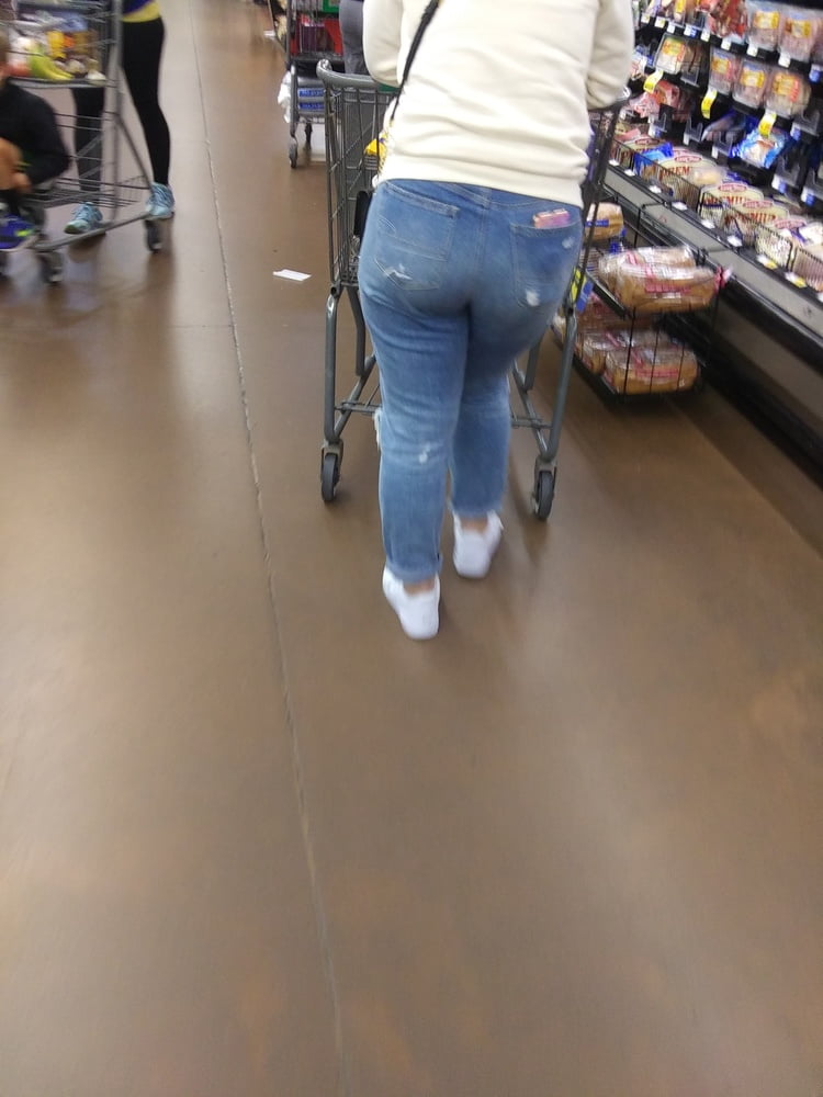 Milf culo booty jeans
 #97836871