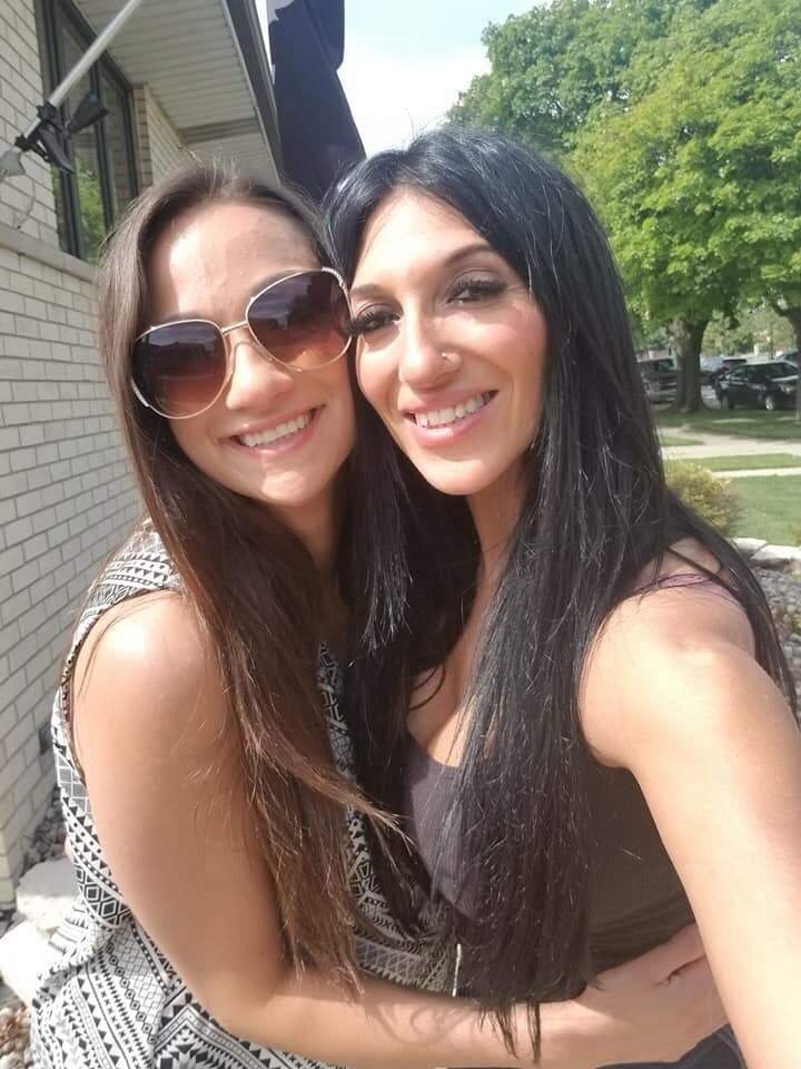 Chicago Hairstylist With Friends #106193047