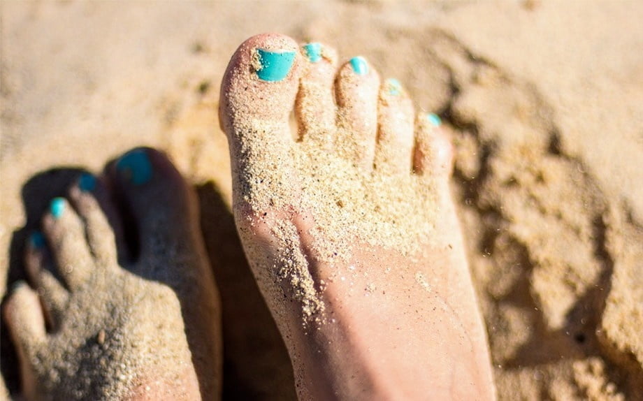 Martina&#039;s feet to the sea in Fano #80270043