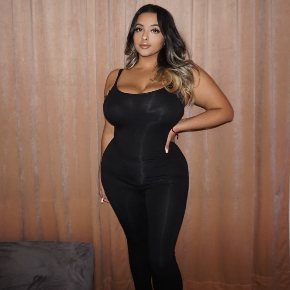 Sexy bbw pawg latina grandi tette
 #103081967