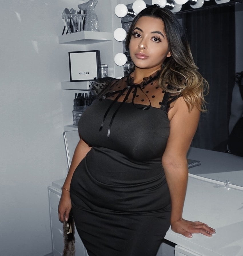 Sexy bbw pawg latina große titten
 #103082082