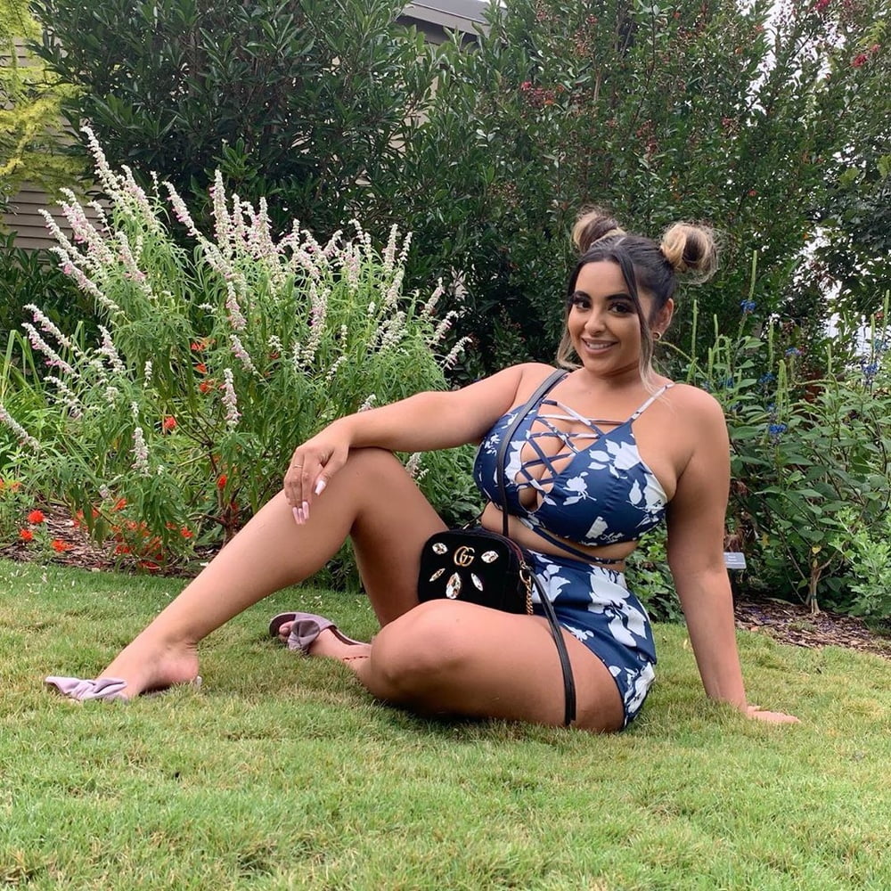 Sexy bbw pawg latina große titten
 #103082272