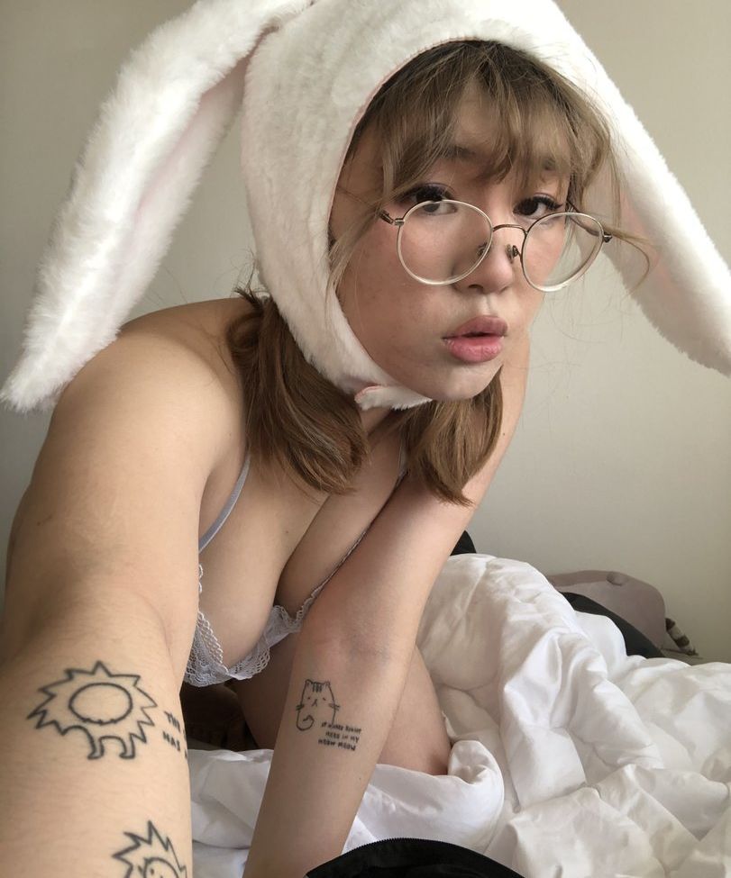 Anhxes nackt #108216585