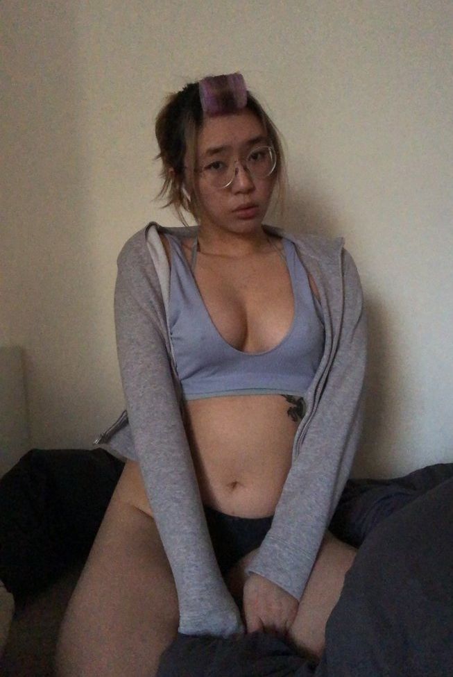 Anhxes nackt #108216602