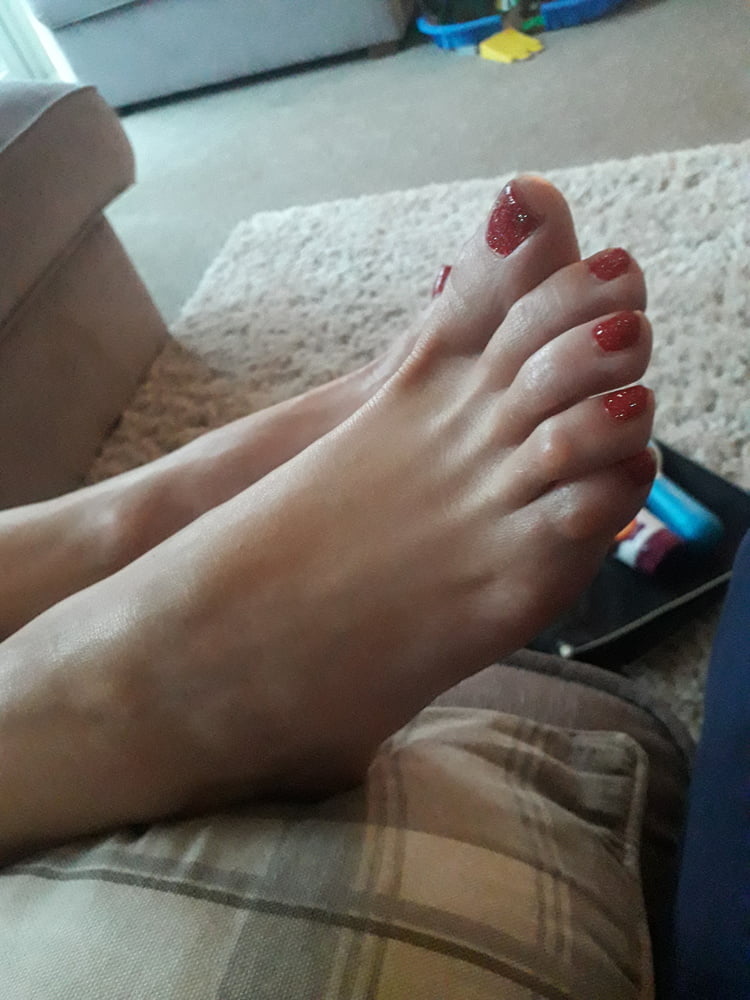 Girlfriends feet #98453521