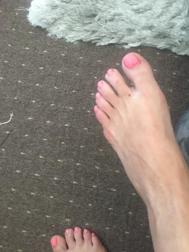 Girlfriends feet #98453686