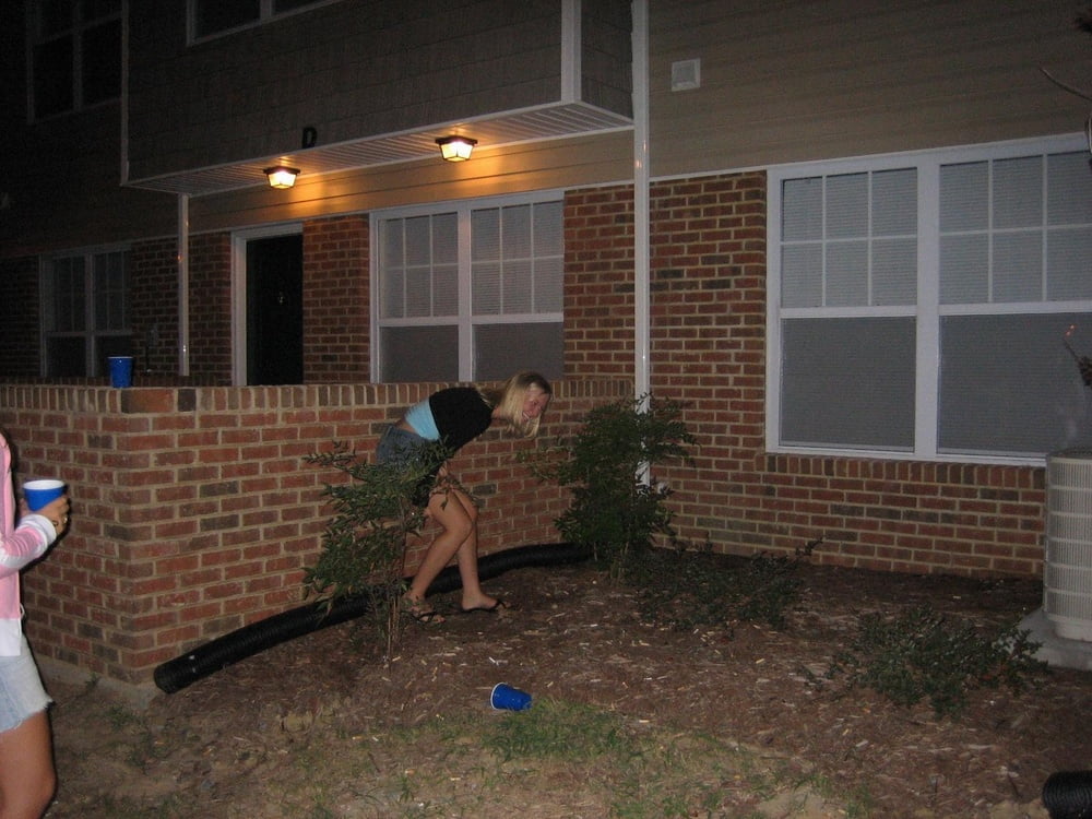 When She&#039;s Gotta Go 100 #94067207