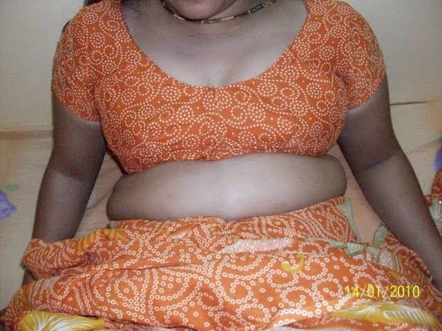 Hot & sexy desi indiana aunty in mostra figa panty saree
 #87652346