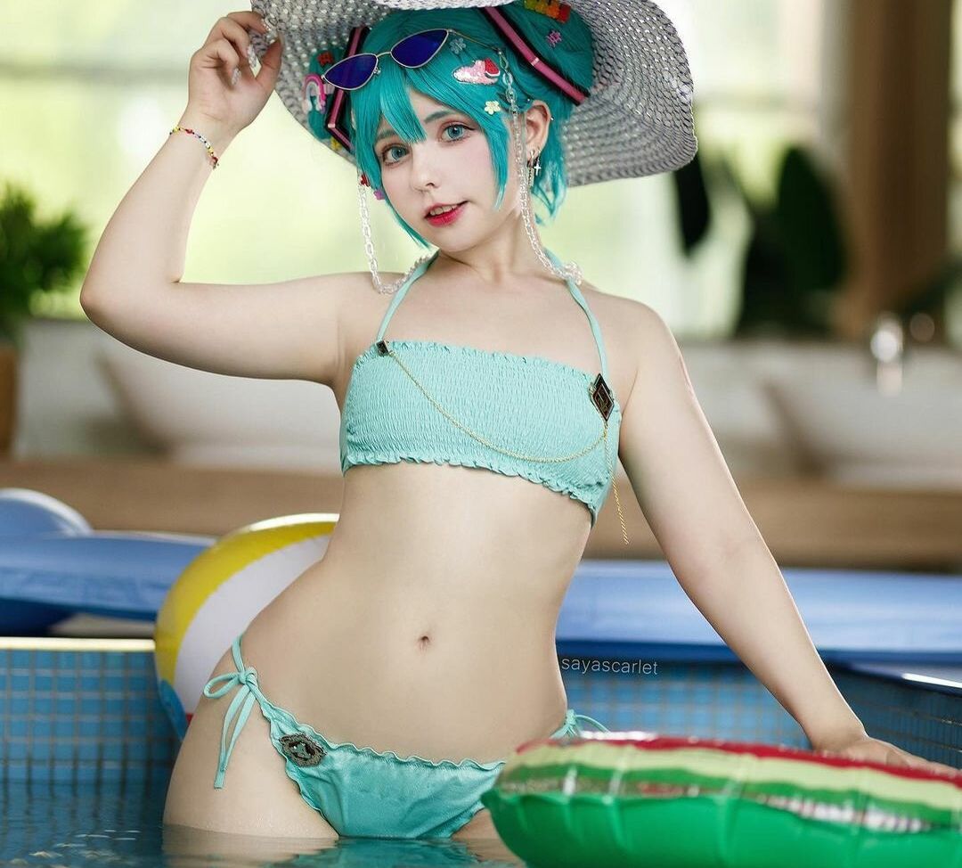Saya Scarlet desnuda #108969251