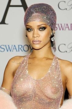 Rihanna hot #95100910