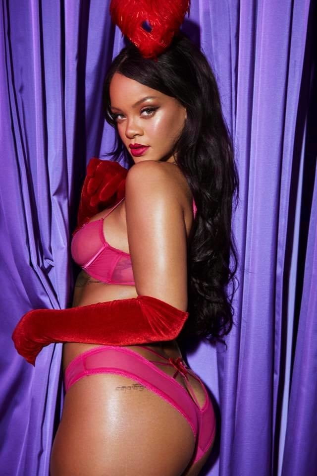 Rihanna hot #95100924