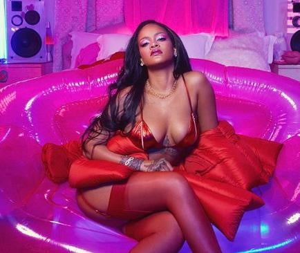 Rihanna hot #95101017